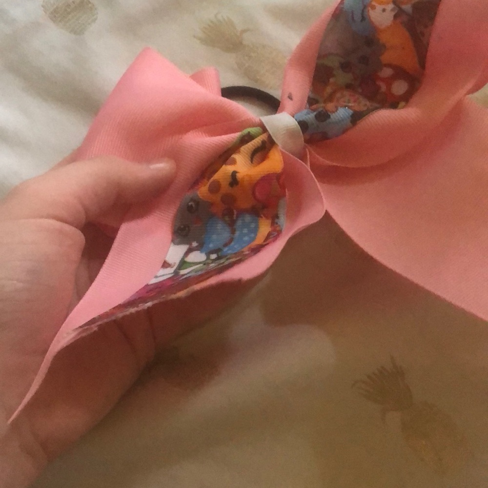 Bow - Picture 2 of 2
